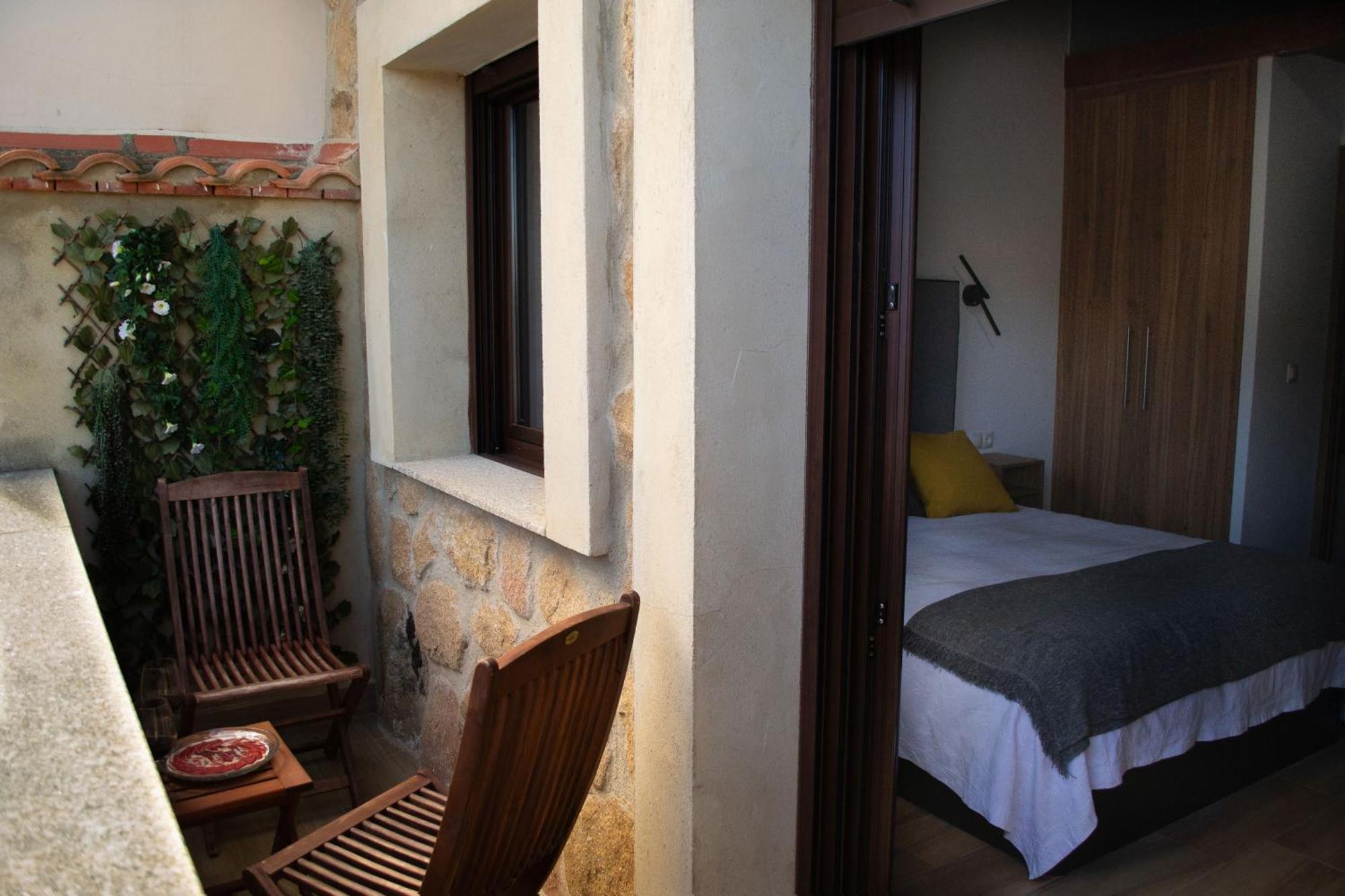 Casa Rural Dona Sol Montánchez Extérieur photo